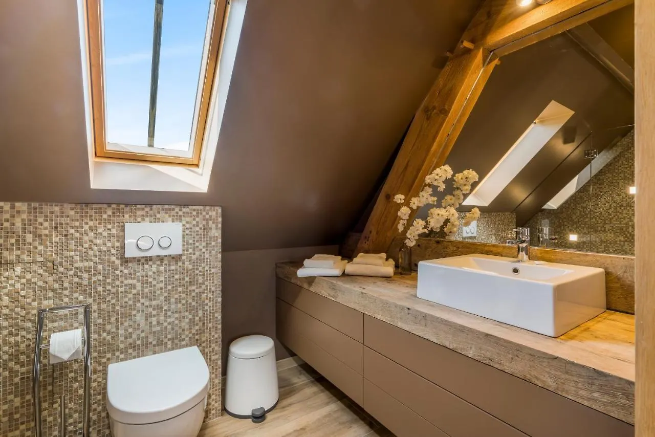 Hoeve De Zuidhoek Brugge 0*,
